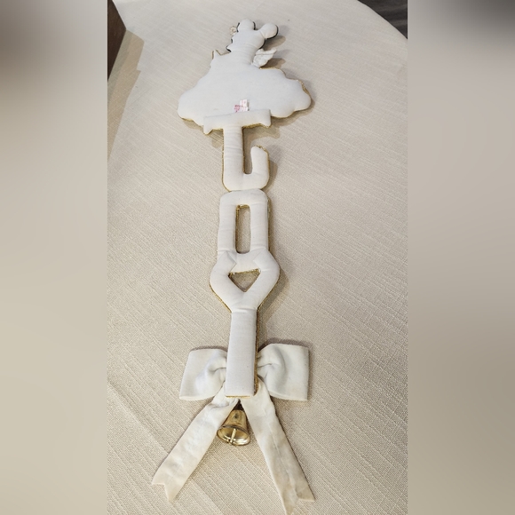 Disney Vintage Mickey & Minnie Christmas Wall Decor - Picture 5 of 8